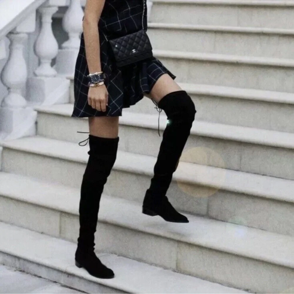Stuart Weitzman Lowland Black Suede Over the Knee
Boot Size 6 - Picture 3 of 16